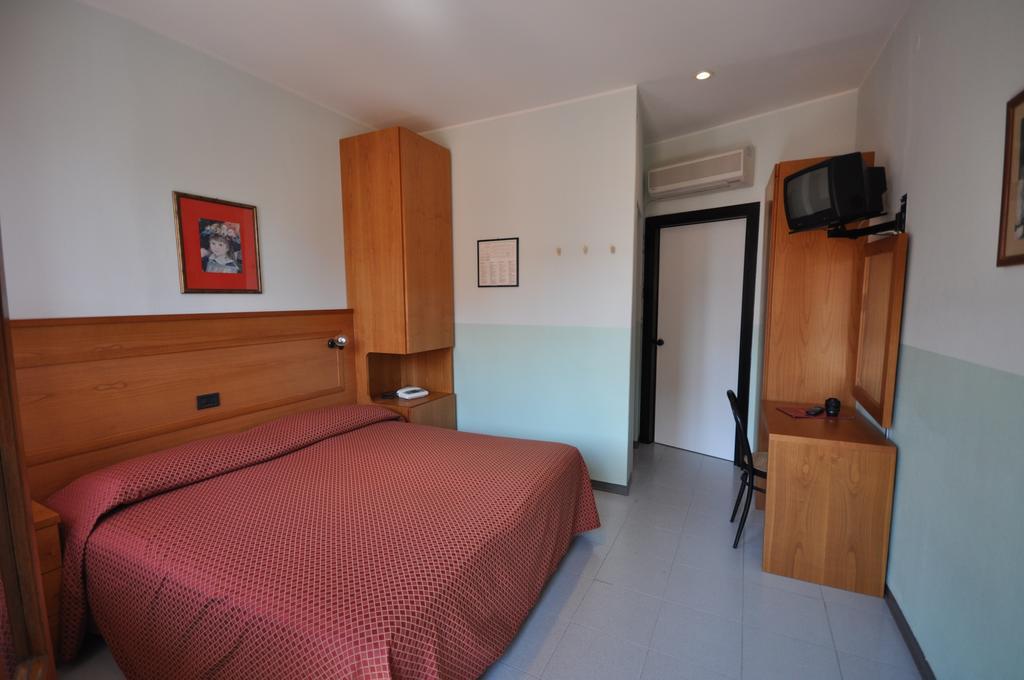 Hotel Real Sottomarina Phòng bức ảnh